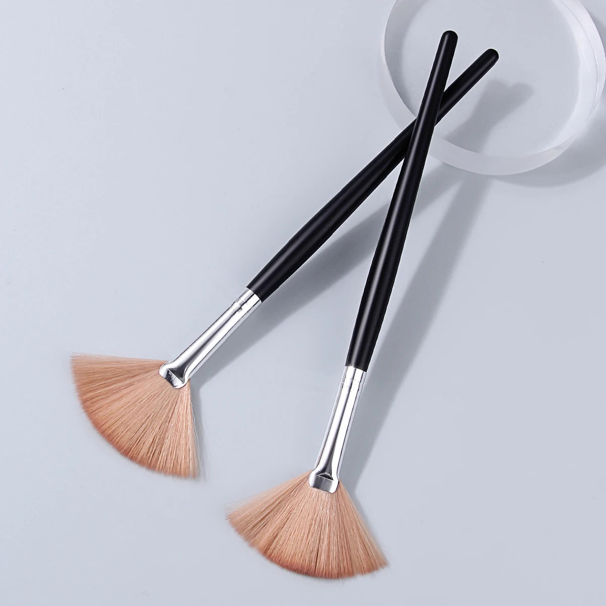 KOSSHOW 2-Pack Fan Makeup Brushes – Highlighter & Powder Fan Makeup Brush Set QXL