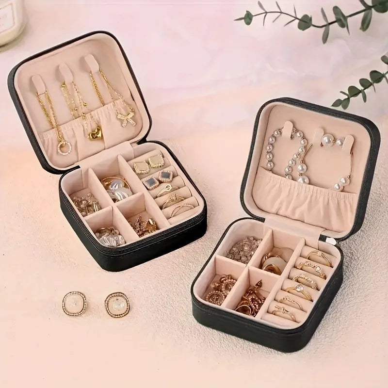Faux Leather Travel Jewelry Box | Earrings, Rings & Necklace Jewelry Storage Box QXL