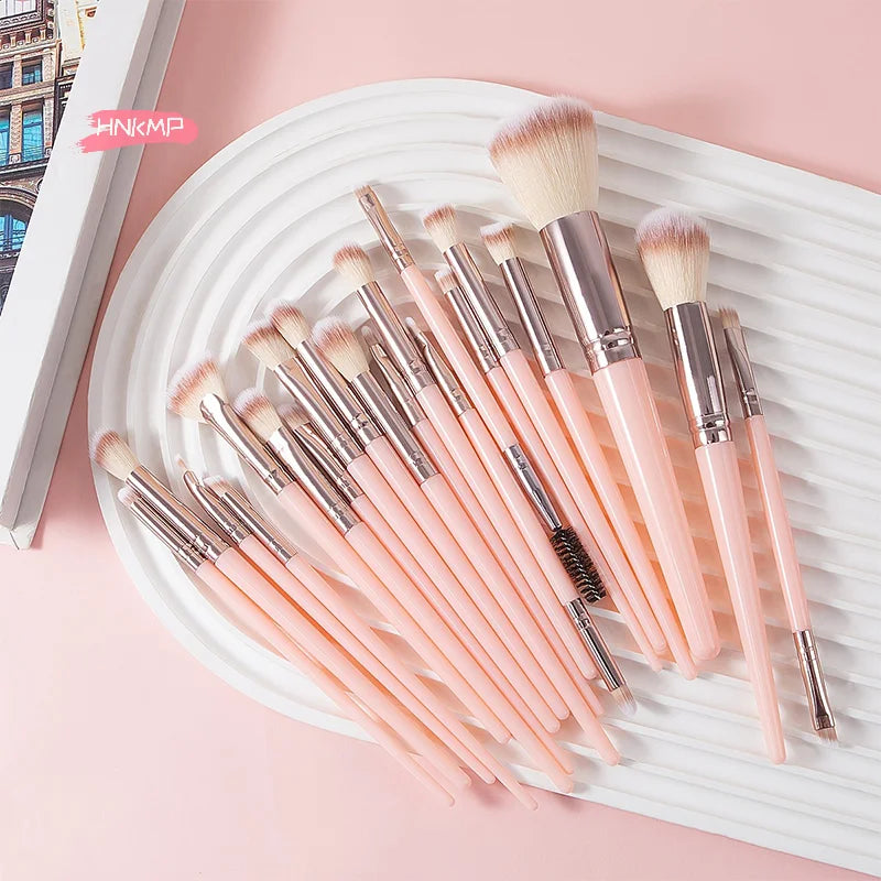 20-Piece Pink Makeup Brush Set – Full Face & Eye Kit Makeup Brush Set QXL
