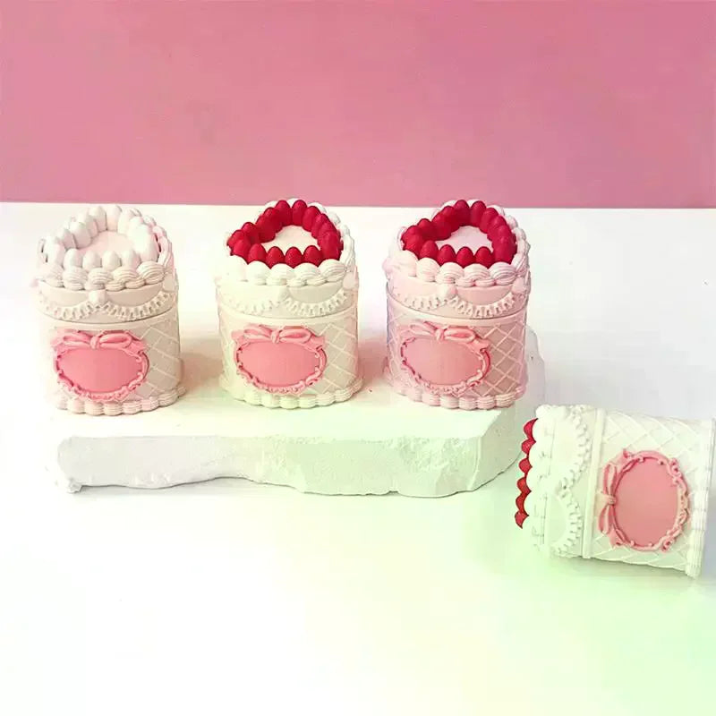 Cute Cake Shape Empty Lip Gloss Jar with Brush | 5g DIY Lip Gloss Container QXL