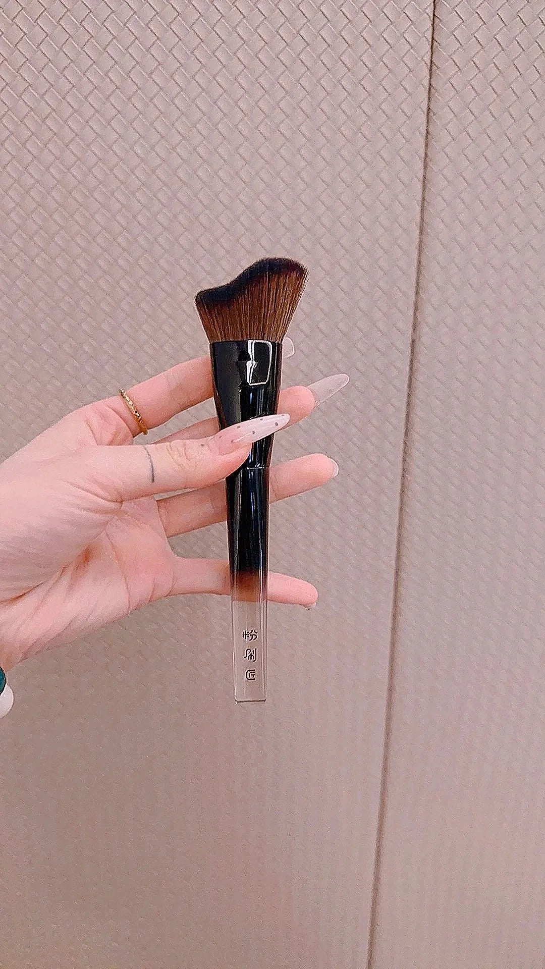 Angled Contour Brush – Blush, Bronzer & Sculpt Makeup Tool Contour Makeup Brush QXL