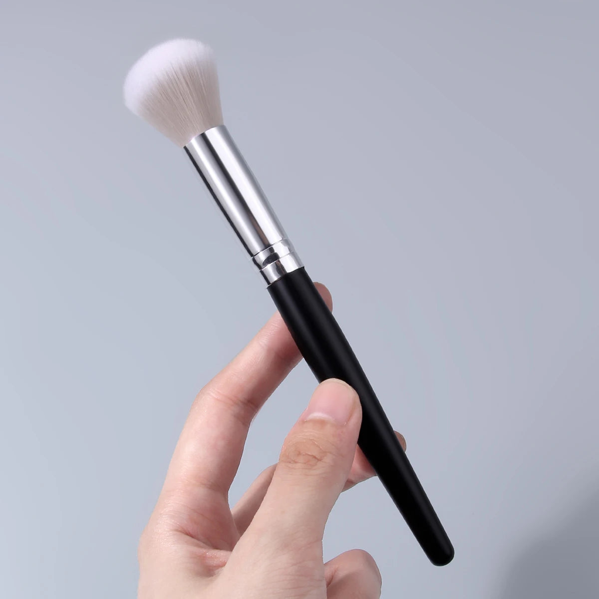 KOSSHOW Fluffy Blush Brush – Soft Synthetic Cheek Blender Makeup Blush Brush QXL