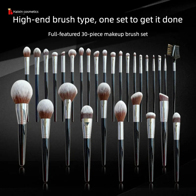 30-Piece Makeup Brush Set | Concealer, Powder & Eyeshadow Makeup Brush Set QXL