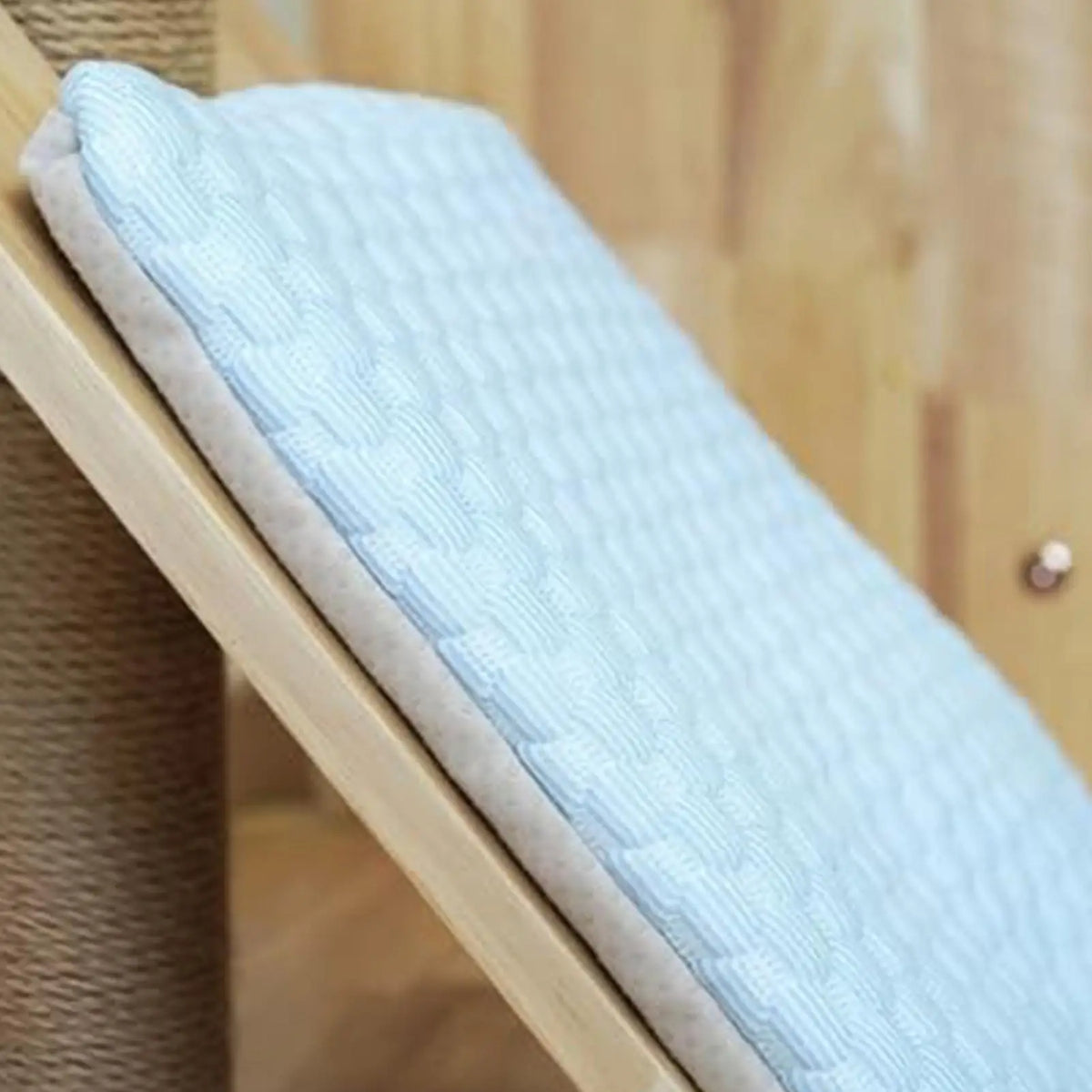 Cat Cooling Mat Ice Silk Washable Pad – S/M/L Sleep & Travel Cat Cooling Mat QXL