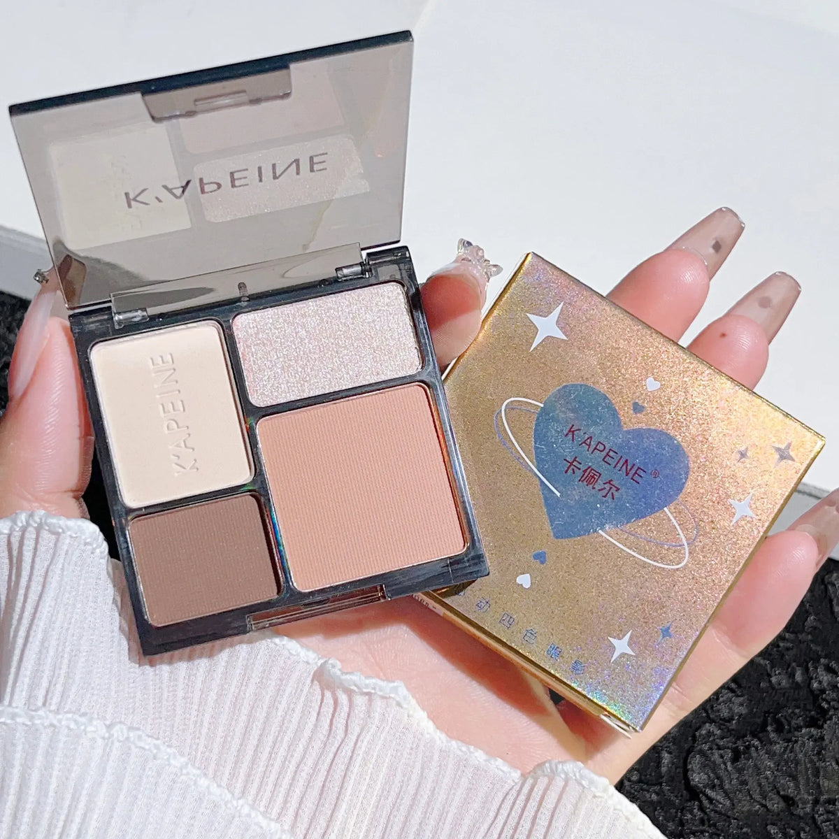 4-Color Eyeshadow Palette | Glitter, Shimmer & Matte Shades Eyeshadow Palette QXL
