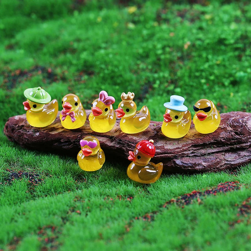 8-Pack Glow-in-the-Dark Mini Duck Figurines | Resin Miniatures Miniature Figurines QXL