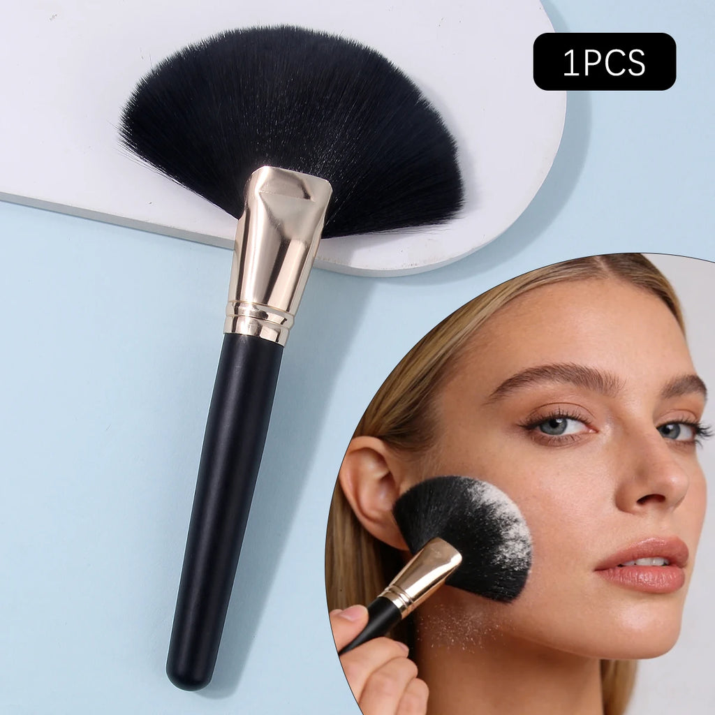 KOSSHOW Fluffy Fan Brush – Blush, Contour & Bronzer Makeup Fan Brush QXL black