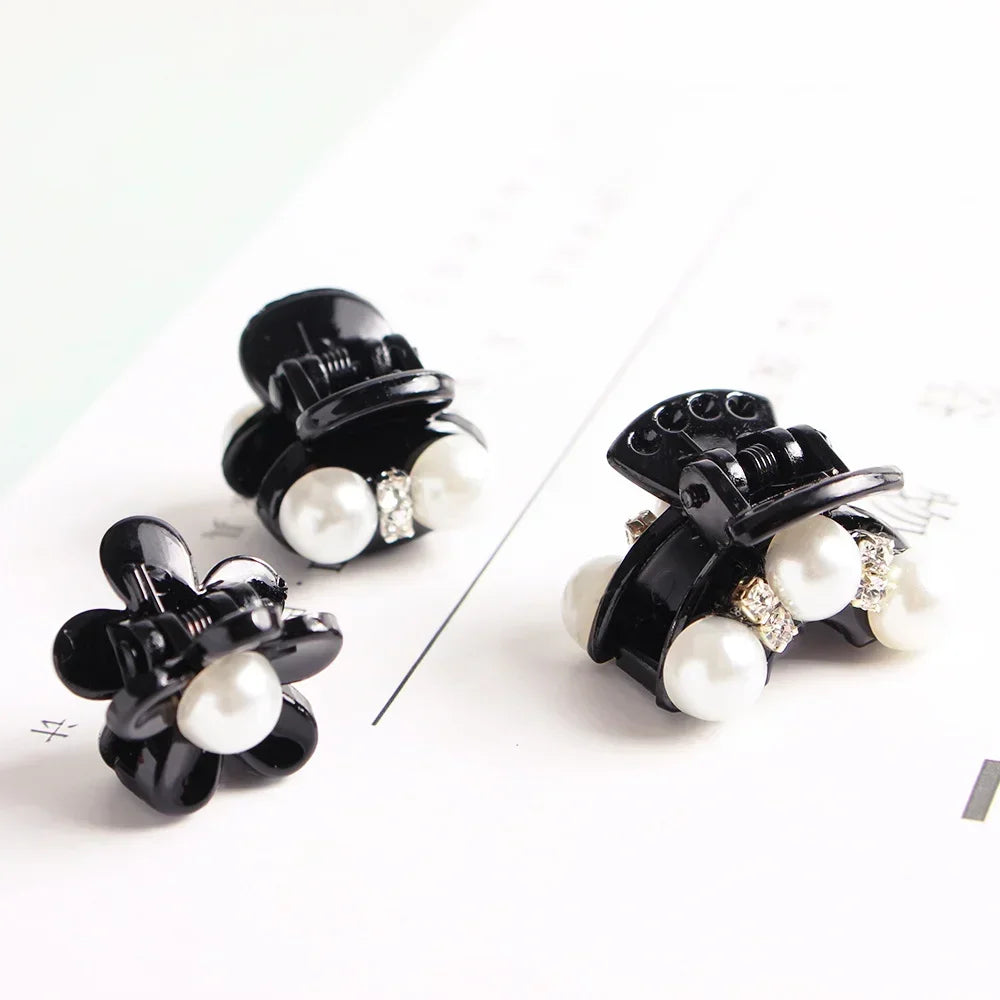 Pearl Mini Hair Claw Clip | Chic Barrette for Women & Girls Mini Hair Claw Clip QXL