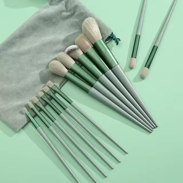 13-Piece Makeup Brush Set | Eyeshadow, Foundation & Blush Makeup Brush Set QXL Green with bag