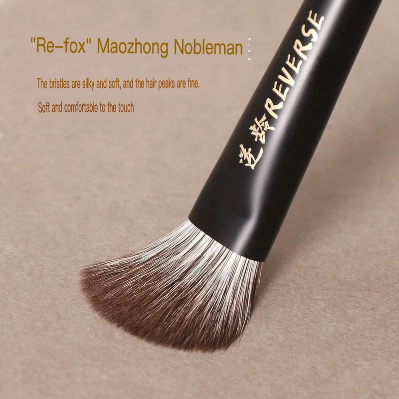 T82 Flat Round Blush Brush | Goat & Fox Hair Makeup Brush Blush Makeup Brush QXL