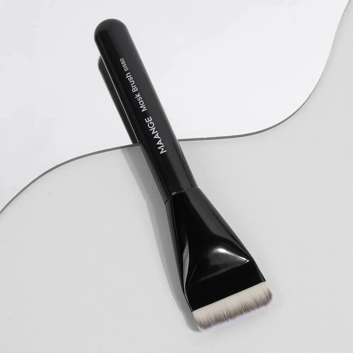 MAANGE Flat Facial Mask & Foundation Brush | Soft Synthetic Facial Mask Brush QXL