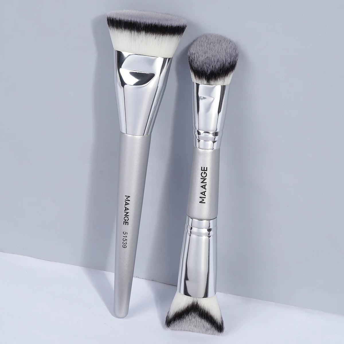 MAANGE 2-Pack Double-Ended Foundation & Contour Brush Set Makeup Brush Set QXL Silver