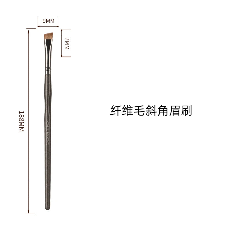 CHICHODO Angled Eyebrow Brush – Firm Bristles Wood Handle Eyebrow Brush QXL E35