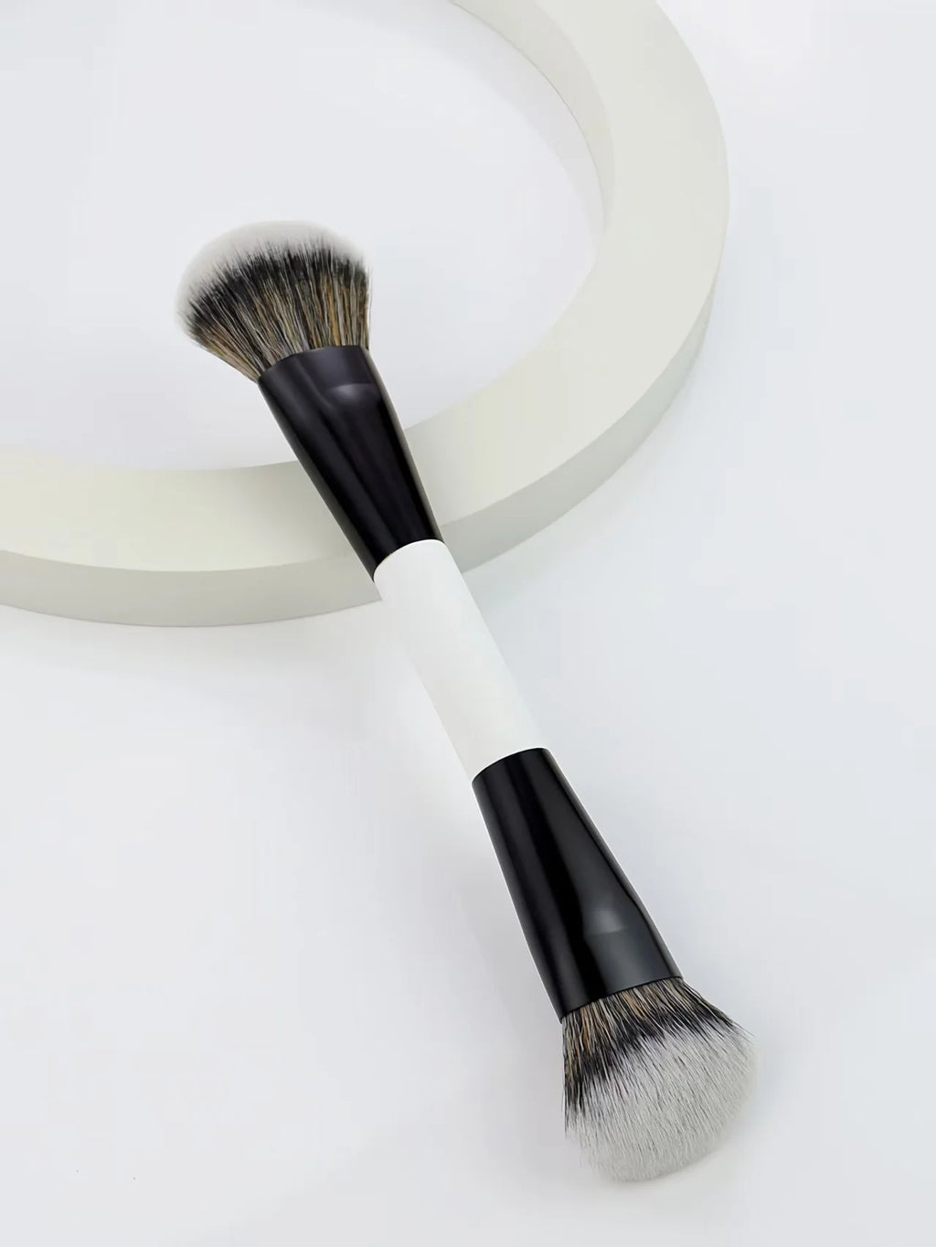 4 Double-Ended Makeup Brushes | 8-in-1 Blush & Foundation Set Makeup Brush Set QXL