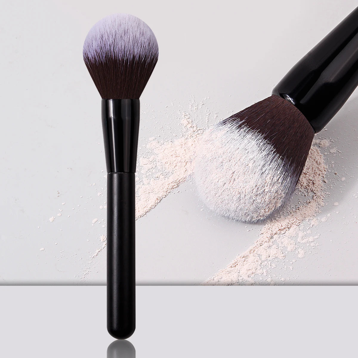 Wooden Handle Soft Powder & Blush Makeup Brush | Multi-Use Makeup Brush QXL black