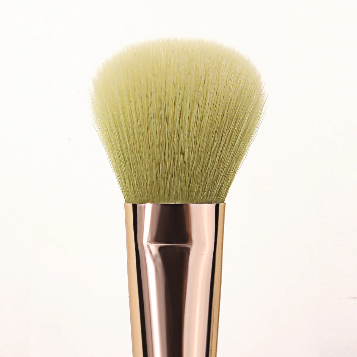 KOSSHOW Blush & Contour Brush | Nylon, Wood Handle Blush Makeup Brush QXL