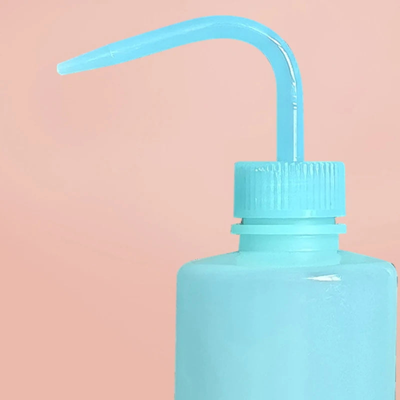 250ml Squeeze Rinse Bottle – Lash Extensions & Tattoo Squeeze Rinse Bottle QXL