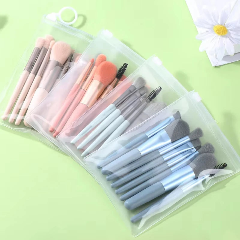 8-Piece Mini Soft Makeup Brush Set – Foundation & Eyeshadow Makeup Brush Set QXL