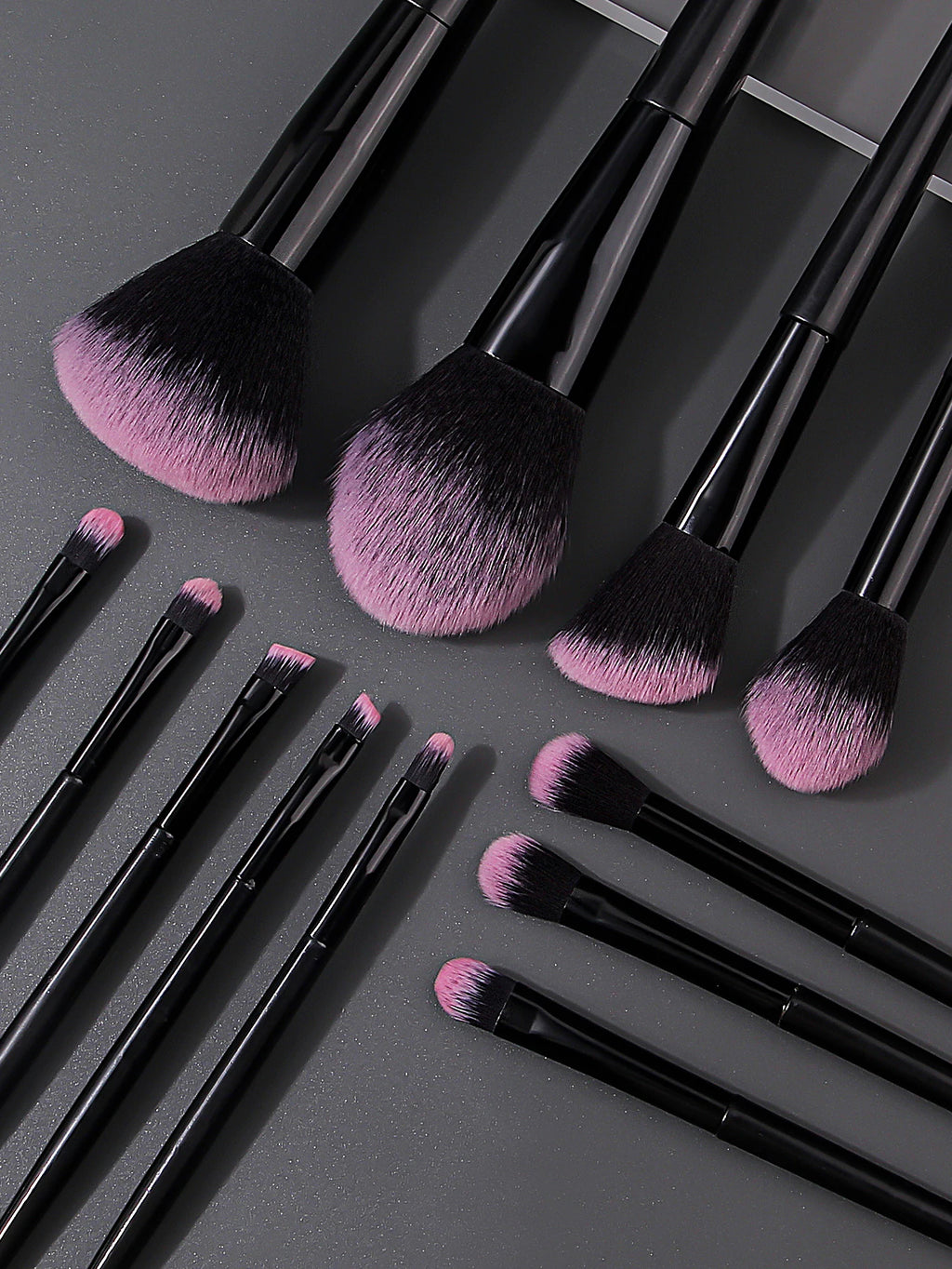 17-Piece Makeup Brush Set with Sponge, Puff & Organizer Makeup Brush Set QXL