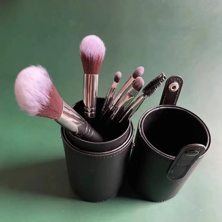 7-Piece Portable Makeup Brush Set with Travel Bag Makeup Brush Set QXL