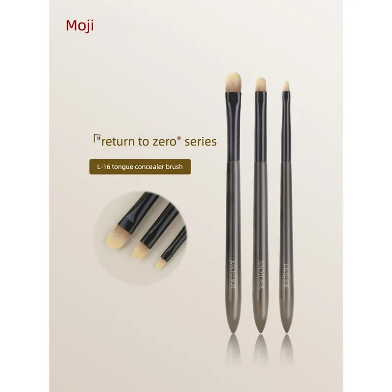 Moji L16 Tongue-Shape Concealer Brush | Wool Fiber Flat Tip Concealer Brush QXL