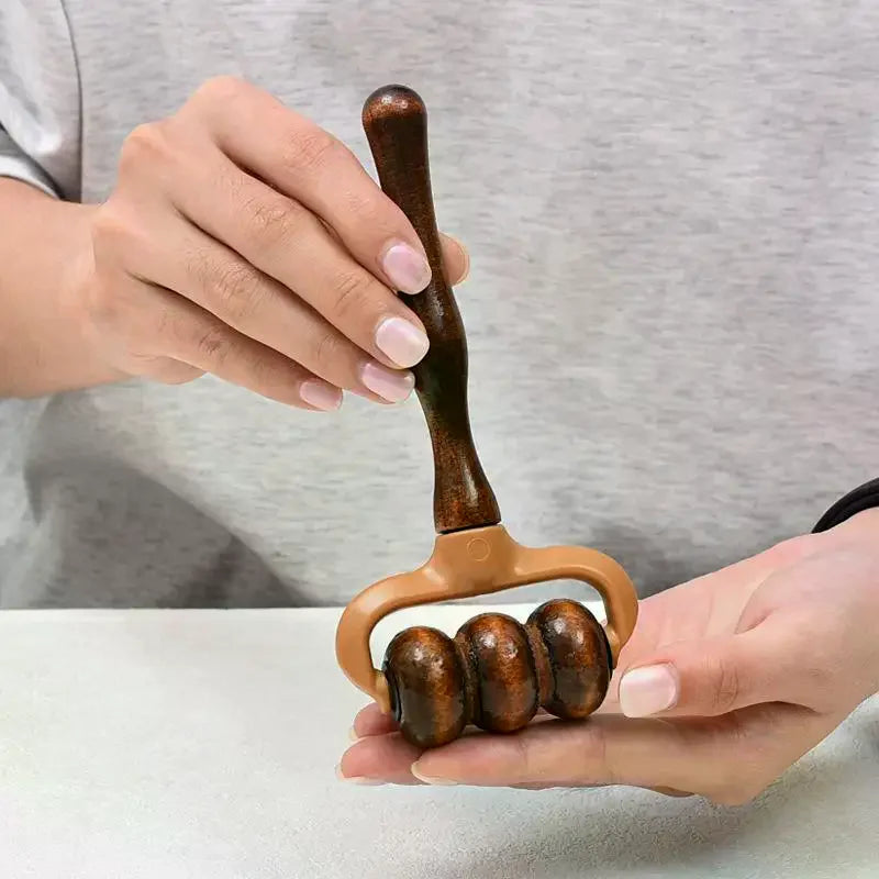 Wooden Handheld Massage Roller | Neck, Shoulders & Head Handheld Massage Roller QXL