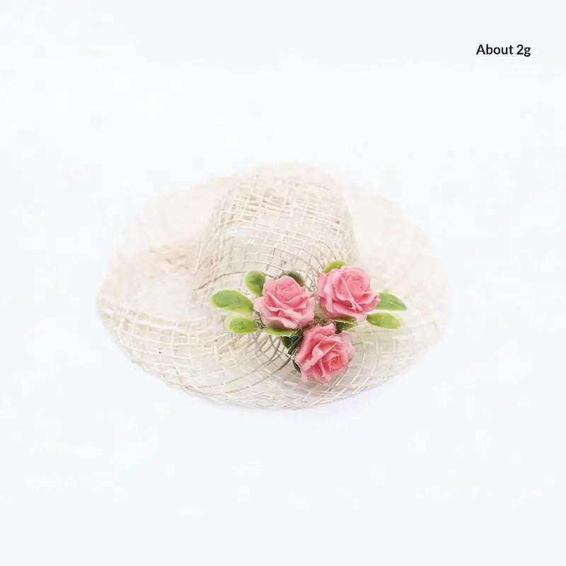 Mini Hand-Woven Straw Hat Dollhouse Miniature Accessory Dollhouse Miniature Accessory QXL A2