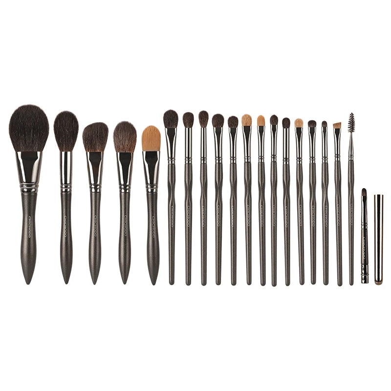 CHICHODO Goat Hair Eyeshadow Blending Brush | Smoky Eye Eyeshadow Blending Brush QXL