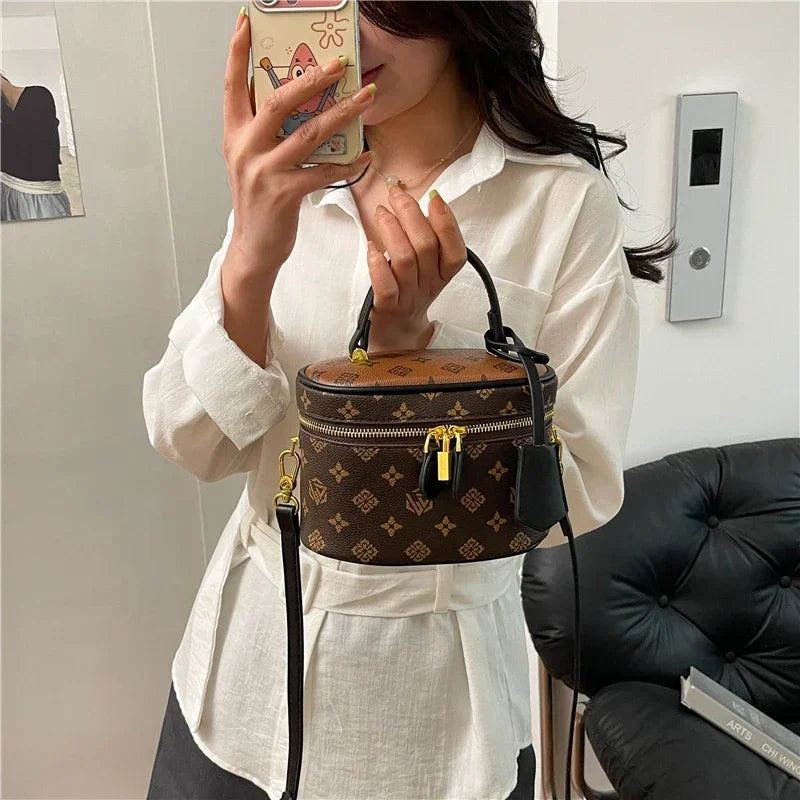 Women's Faux Leather Crossbody Purse | Gold-Tone Hardware Bag Crossbody Handbag QXL