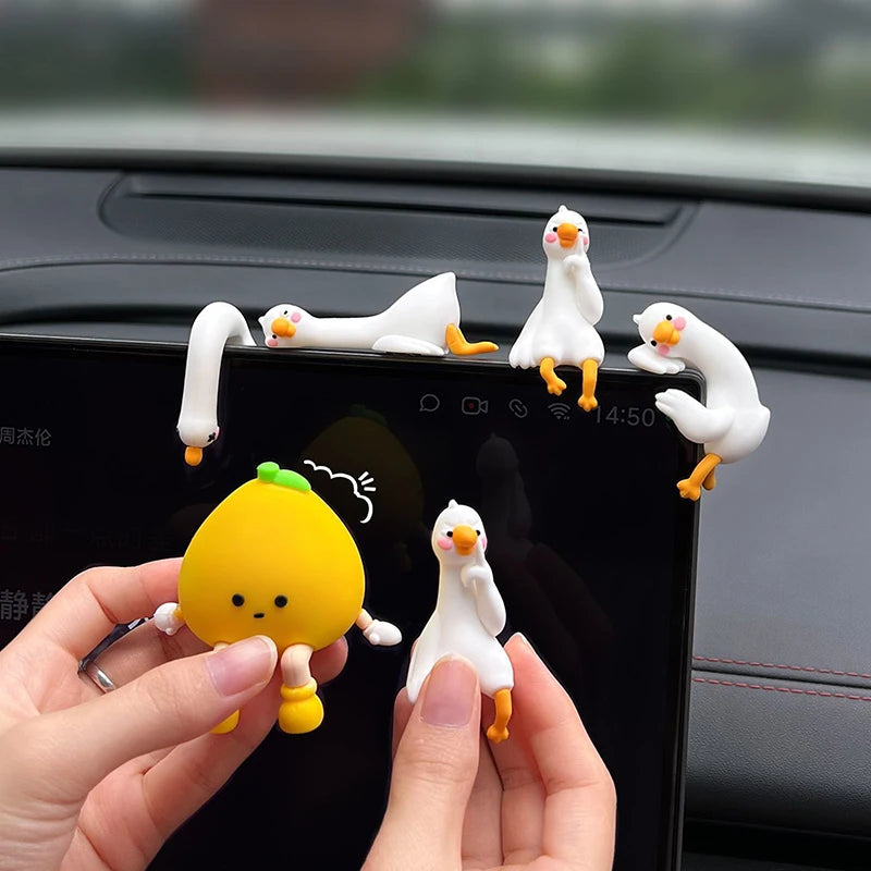 Cute 3D Mini Resin Duck Figurine | Desk & Car Decor Ornament Resin Figurine QXL
