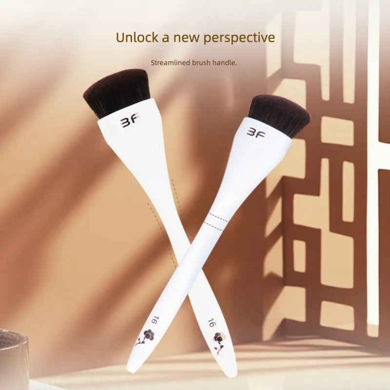 Flat Foundation Brush | Soft Synthetic Bristles, No Streaks Foundation Makeup Brush QXL