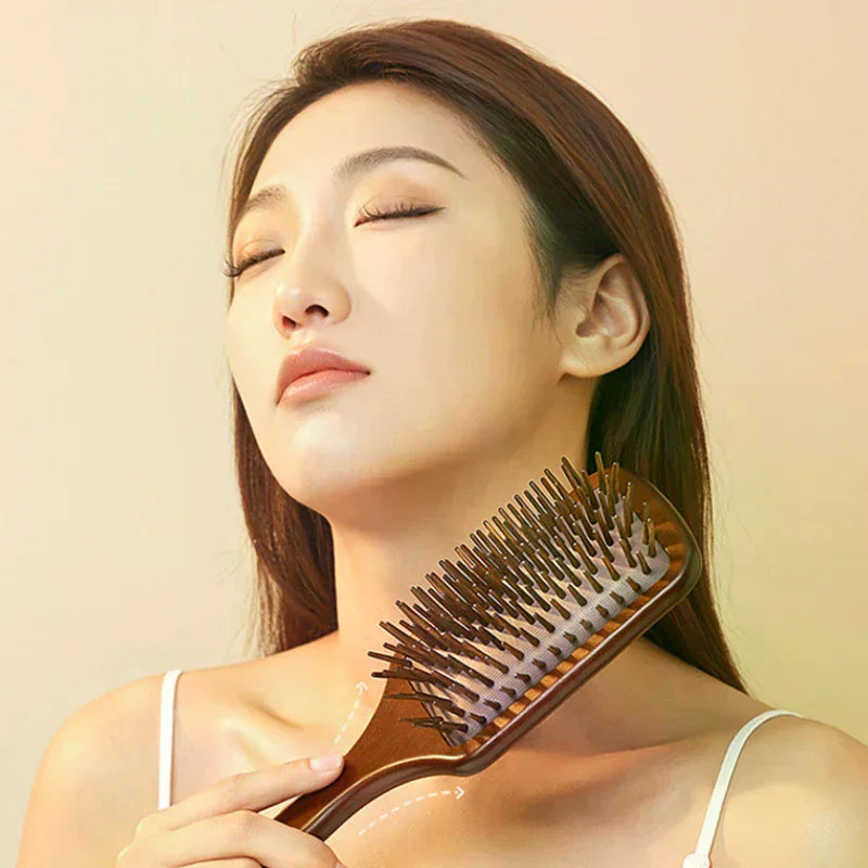 Sandalwood Hair Brush with Cleaning Brush | All Hair Types Sandalwood Hair Brush QXL