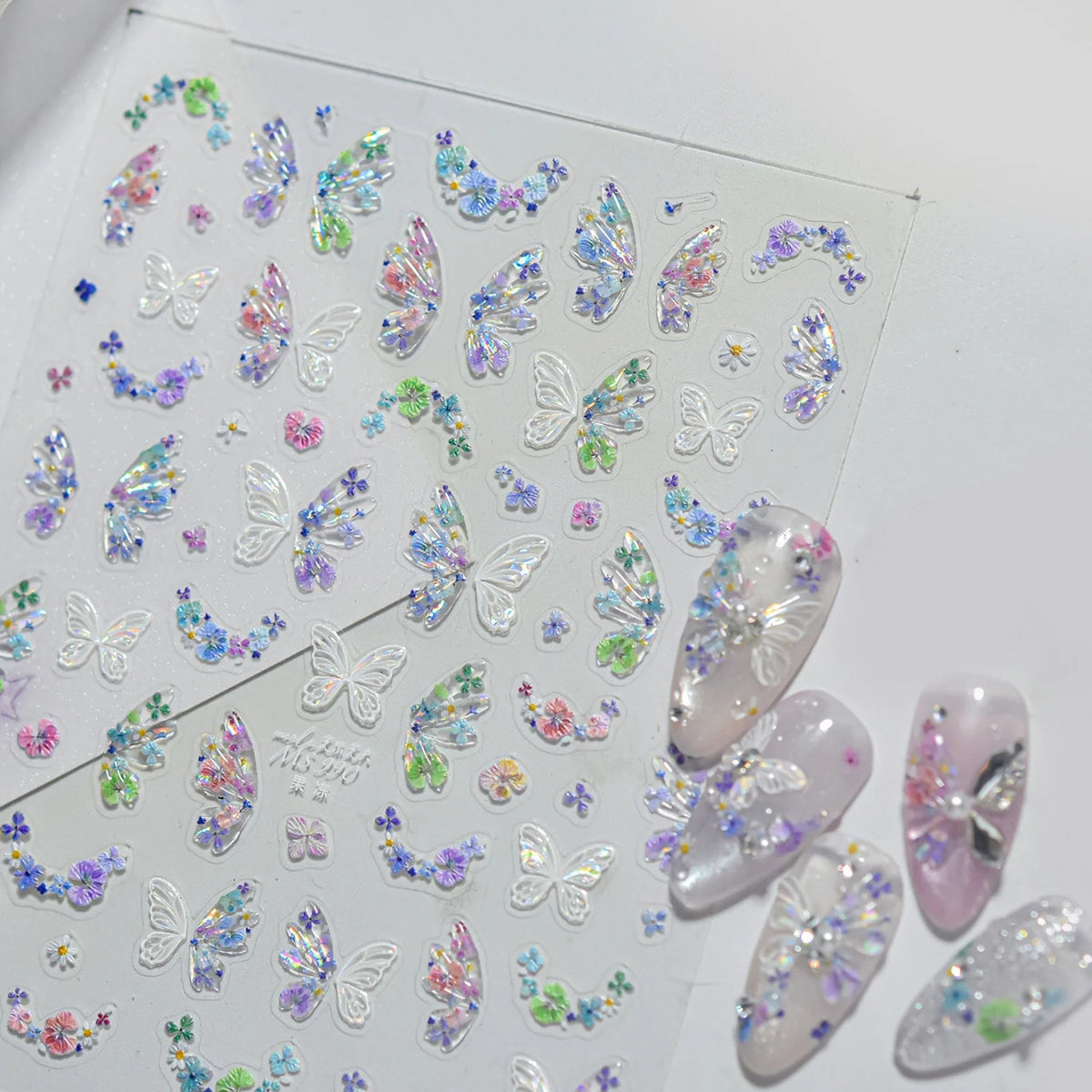 5D Holographic Butterfly Nail Art Stickers – Gradient Floral Decals Nail Art Stickers QXL