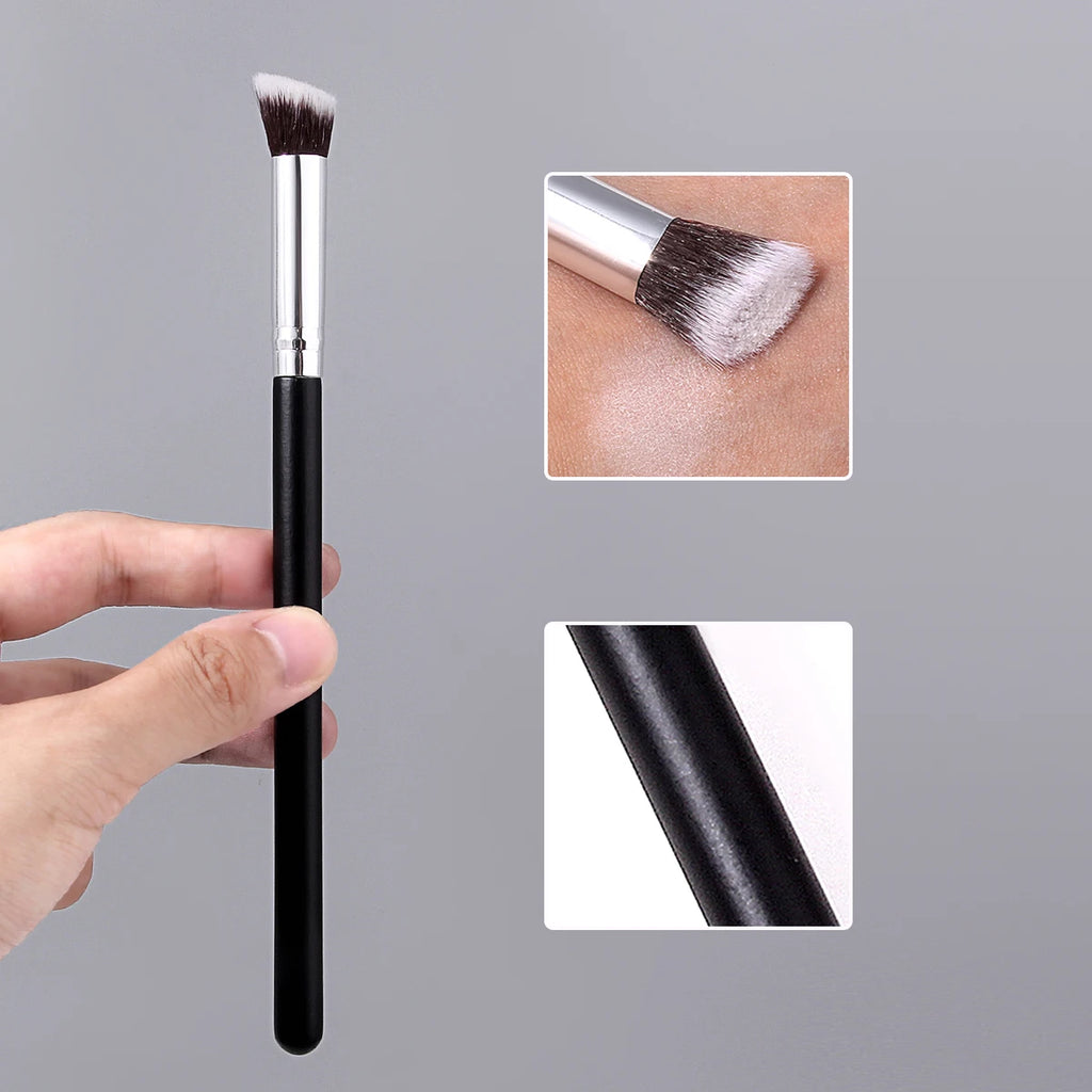 KOSSHOW Black Concealer Brush – Precise Under-Eye Detail Concealer Brush QXL