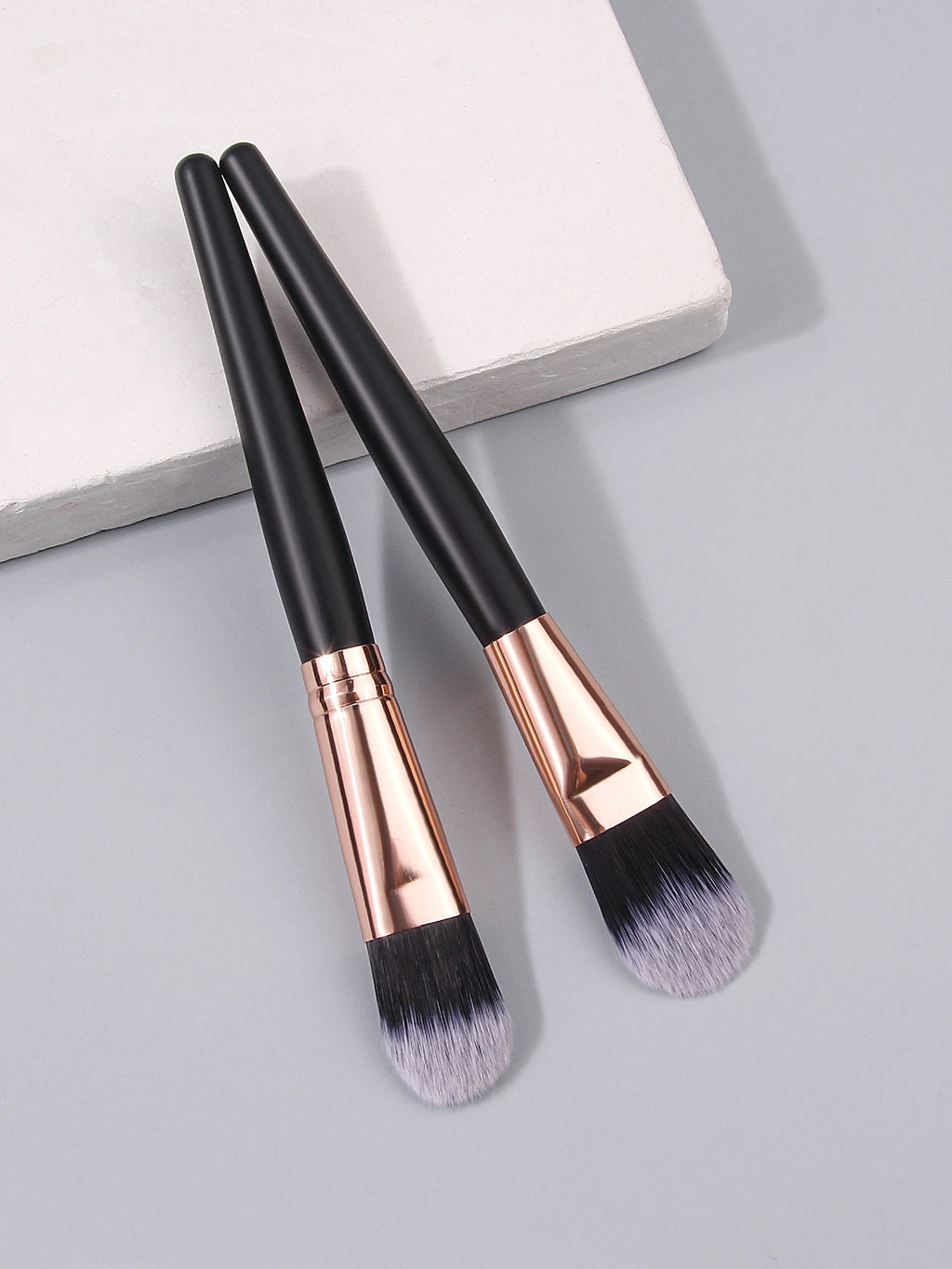 KOSSHOW 2-Pc Concealer & Foundation Brush Set | Black Concealer Brush Set QXL