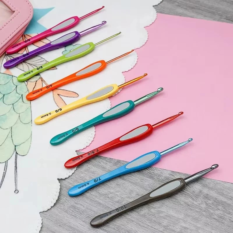 9-Piece Soft-Handle Crochet Hook Set | Knitting Needle Kit Crochet Hook Set QXL