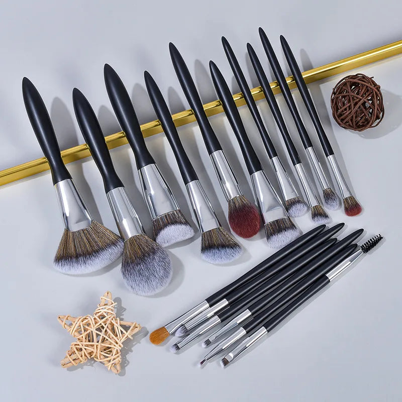 16-Piece Black Makeup Brush Set with PU Case | Soft Synthetic Makeup Brush Set QXL
