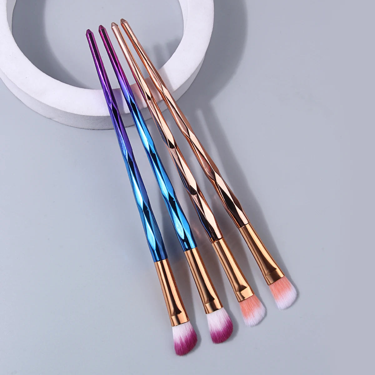 KOSSHOW 2-Pc Eyeshadow Brush Set | Diamond Handle Blending Eyeshadow Brush Set QXL