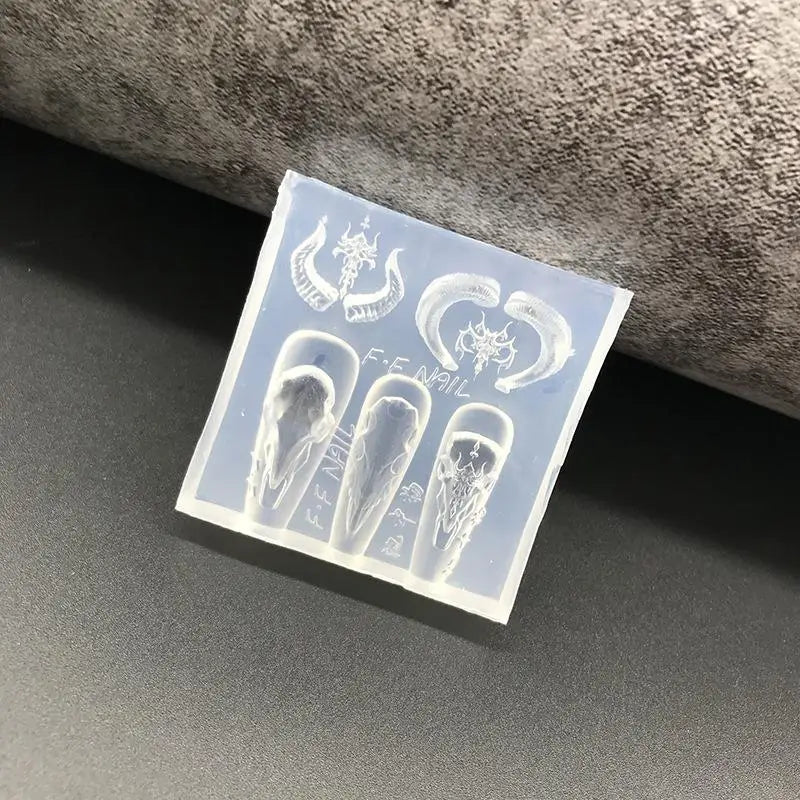 3D Goat Horn Silicone Nail Art Mold | DIY Nail Charms Nail Art Mold QXL