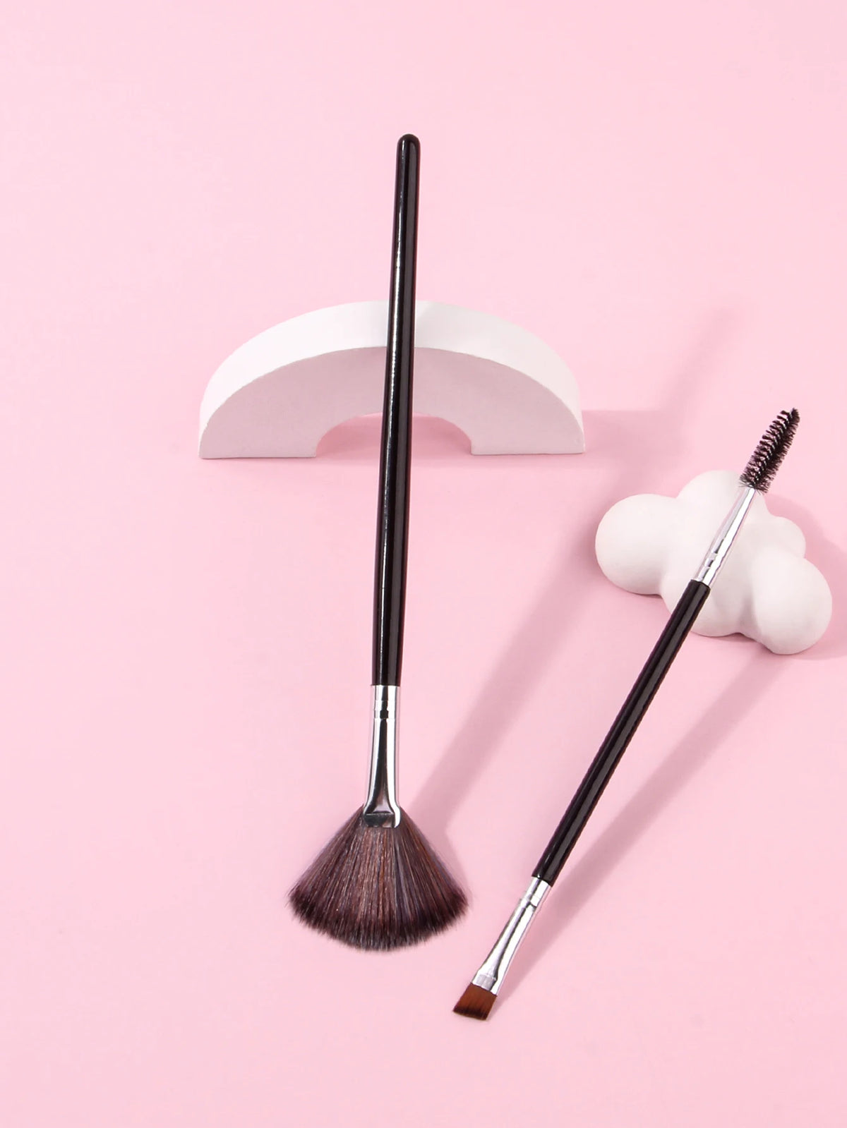 KOSSHOW 2-Pc Fan Highlight & Dual-End Eyebrow Brush Set Makeup Brush Set QXL