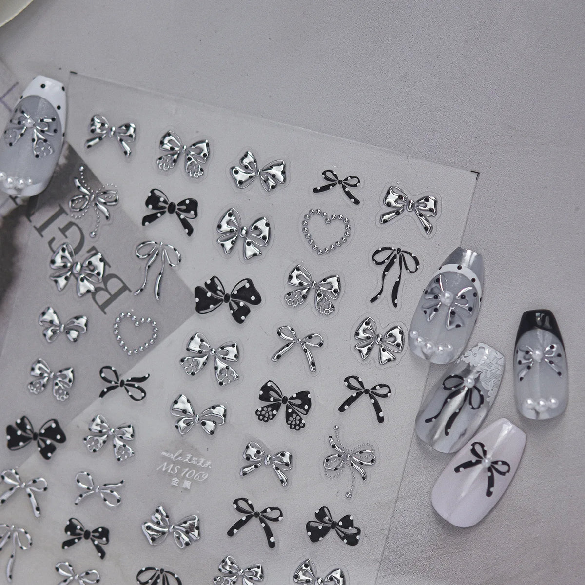 5D Self-Adhesive Nail Stickers – Bow Pearl Rhinestone Decals Nail Art Stickers QXL