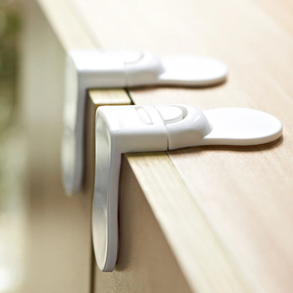 Childproof Cabinet & Drawer Safety Locks | Right-Angle Latch Baby Safety Lock QXL