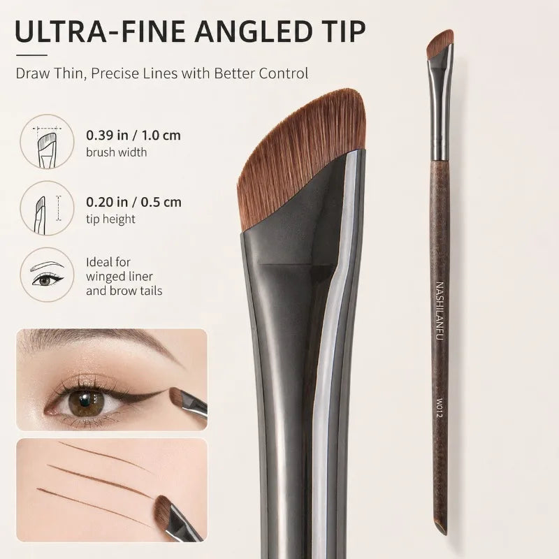 Angled Eyeliner Brush – Ultra-Fine Tip, Synthetic Bristles Angled Eyeliner Brush QXL