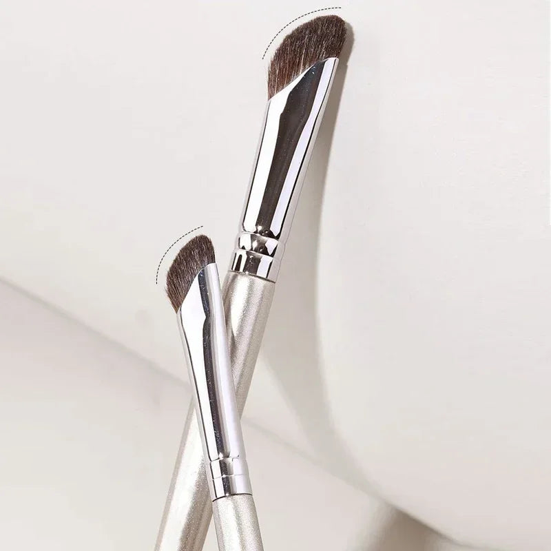 Angled Nose Contour Brush | Shadow & Sculpting Makeup Brush Contour Makeup Brush QXL
