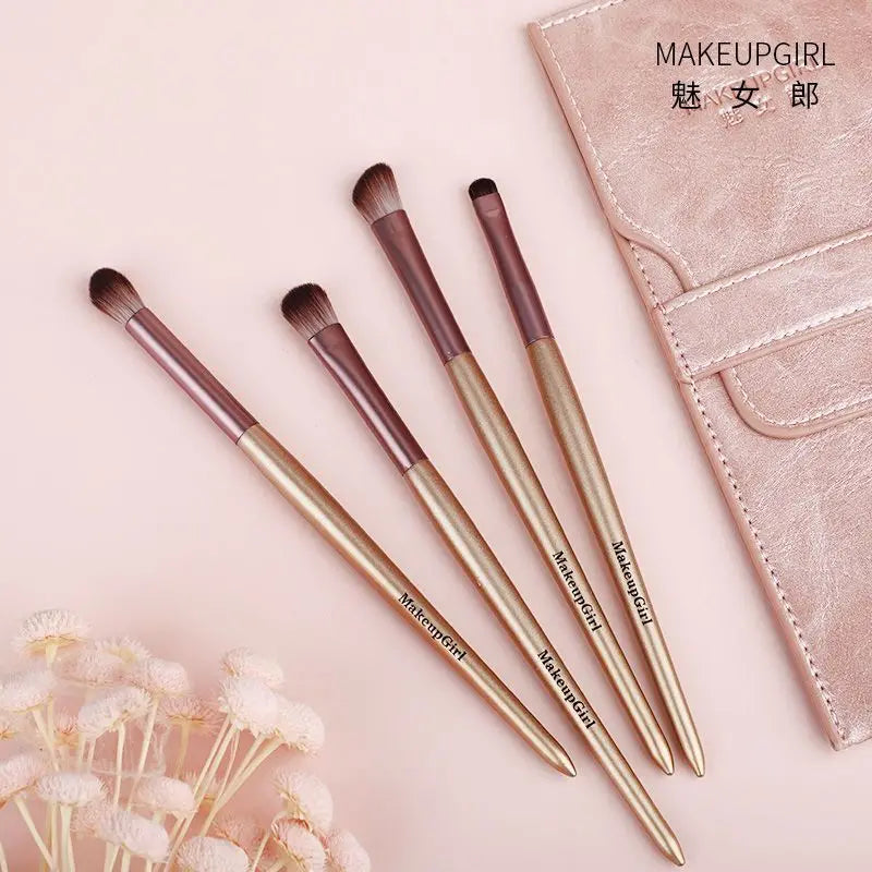 3-Piece Eyeshadow Blending Brush Set | Soft Synthetic Fiber Eyeshadow Brush Set QXL