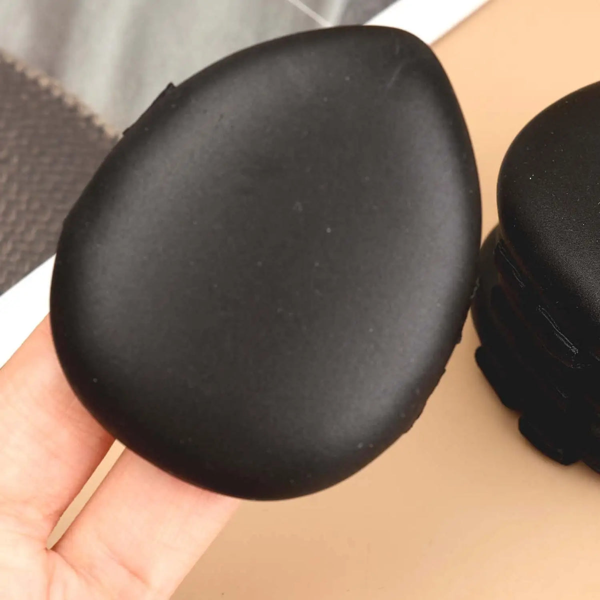 Black PU Leather Air Cushion Puff | Dry & Wet Makeup Applicator Makeup Cushion Puff QXL