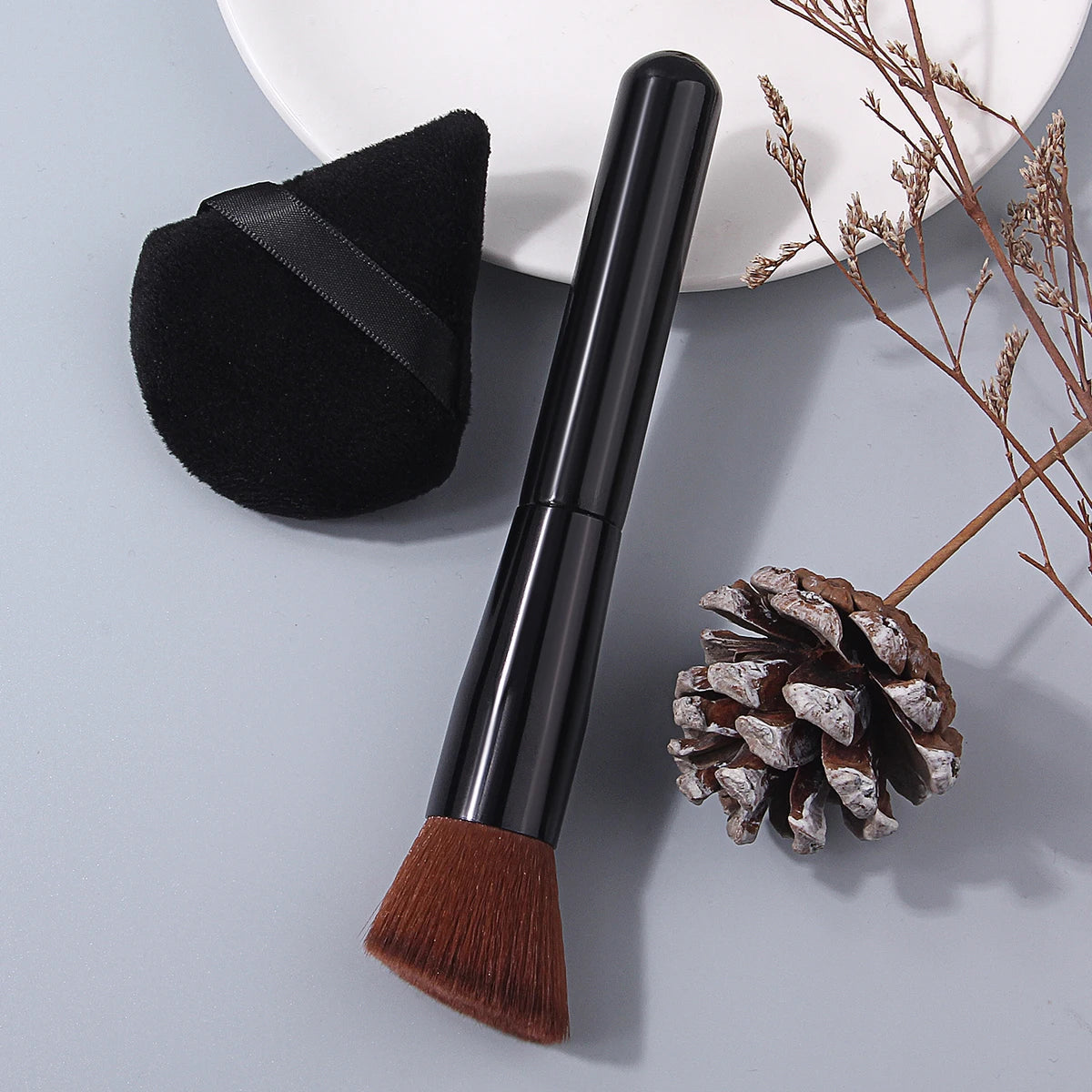 KOSSHOW Foundation Brush & Powder Puff 2-Pc Set | Streak-Free Makeup Brush Set QXL