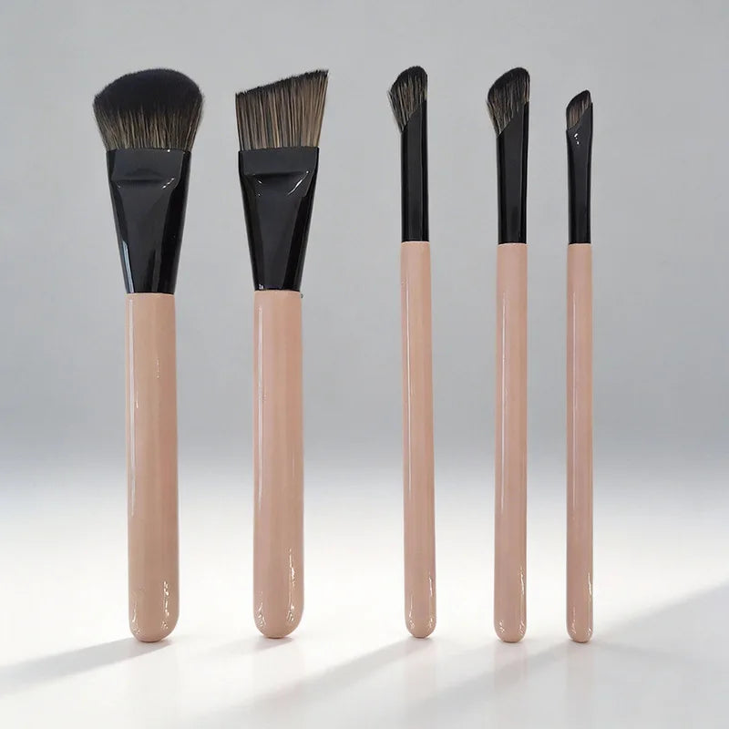 5-Piece Makeup Brush Set | Blush, Foundation & Eyeliner Makeup Brush Set QXL
