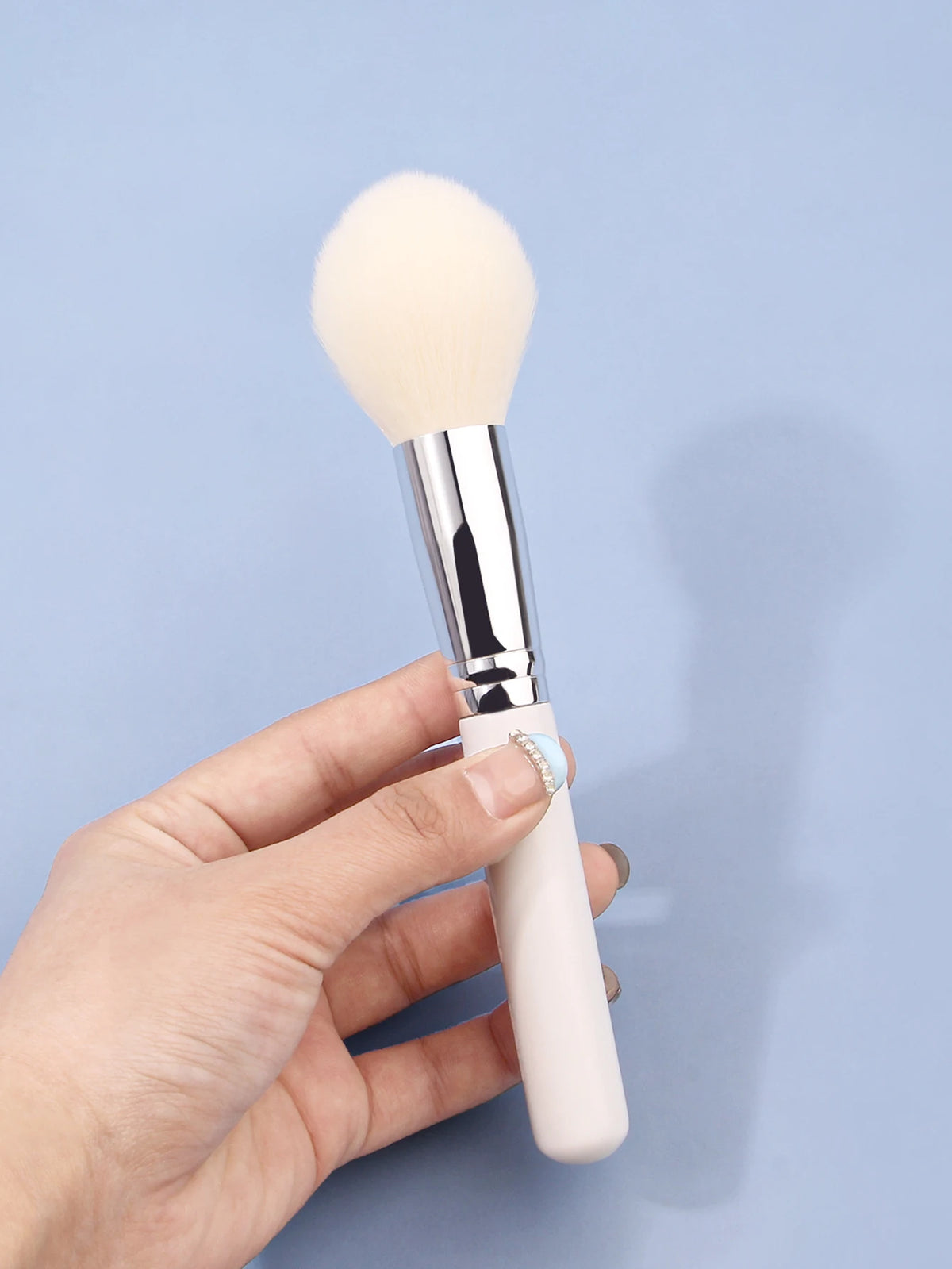 KOSSHOW Makeup Brush | Powder, Blush & Highlight – Wood Handle Face Makeup Brush QXL