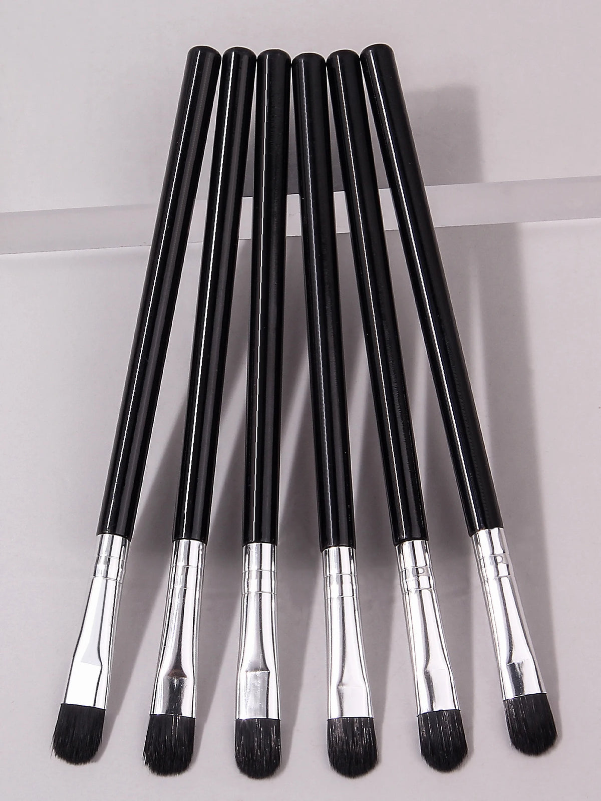 30-Pack Eyeshadow & Smudge Brush Set | Nylon Makeup Brushes Eyeshadow Brush Set QXL